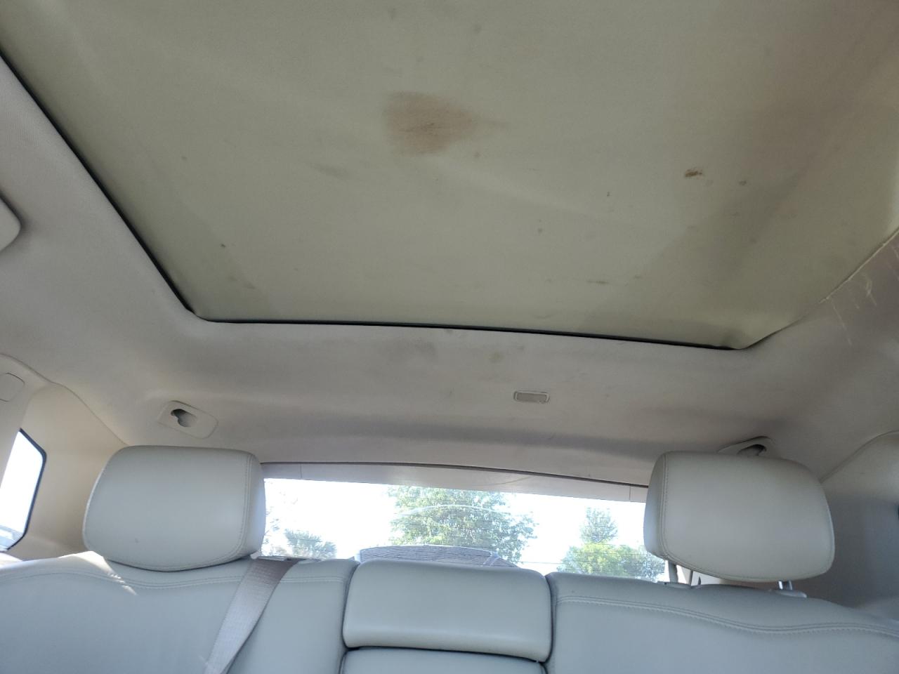 Cadillac SRX Luxury Collection Image 11