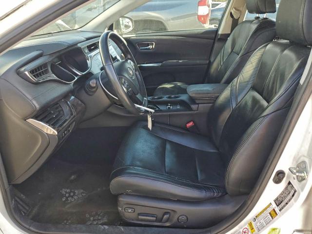 Toyota Avalon Hybrid Image 4