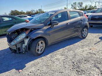  Salvage Ford Fiesta