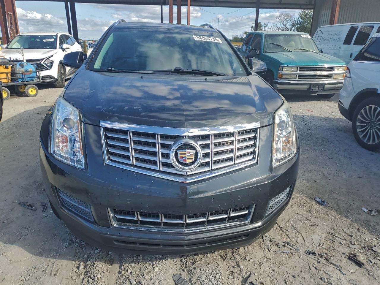 Cadillac SRX Luxury Collection Image 5