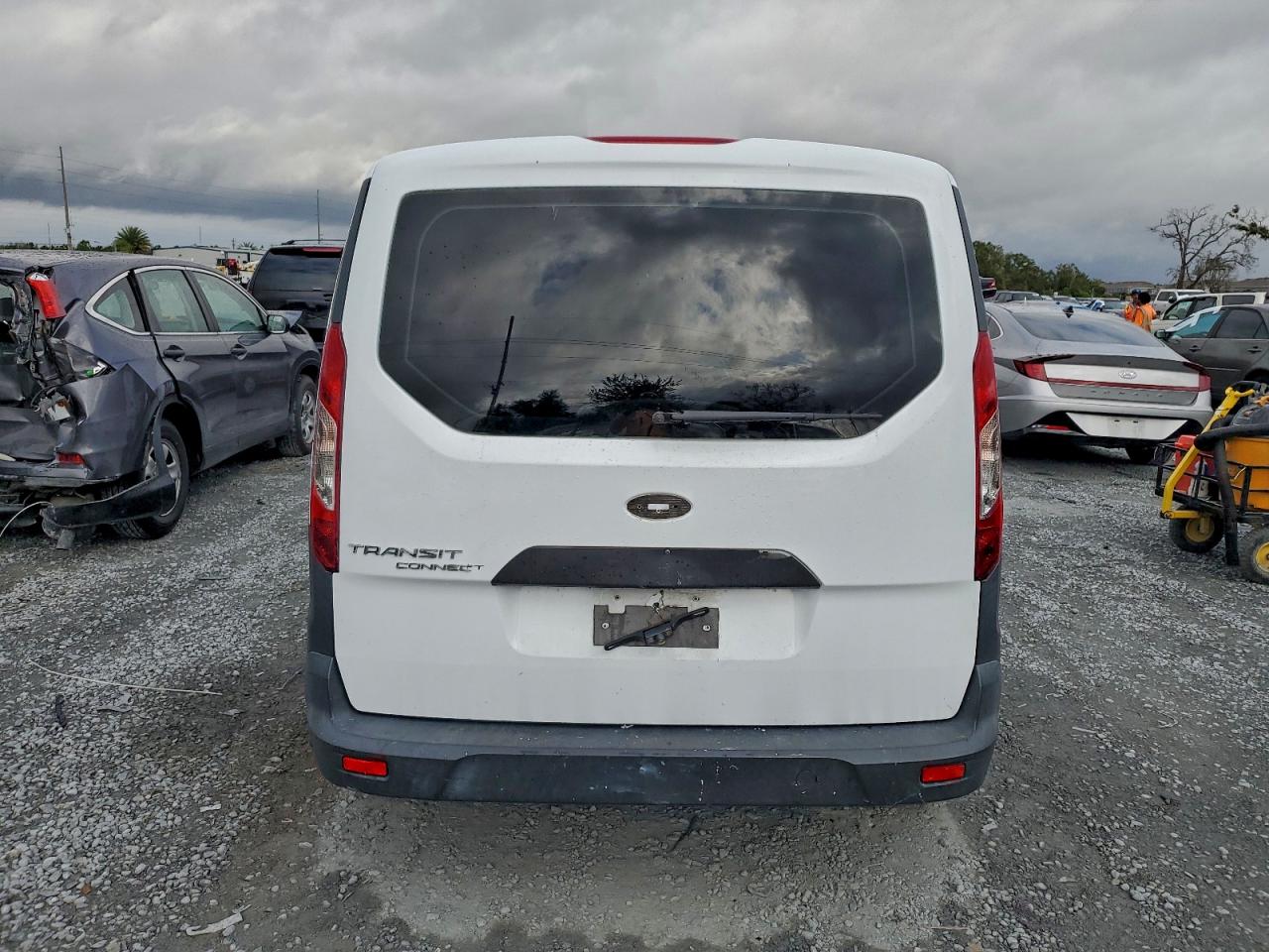 Ford Transit Xl Image 10