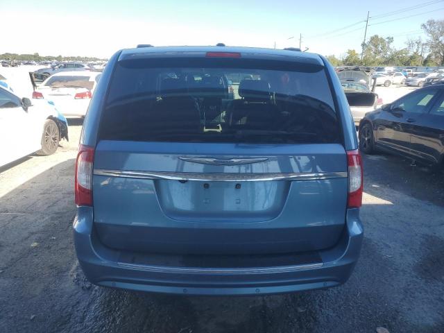 Chrysler Minivan Touring Image 11