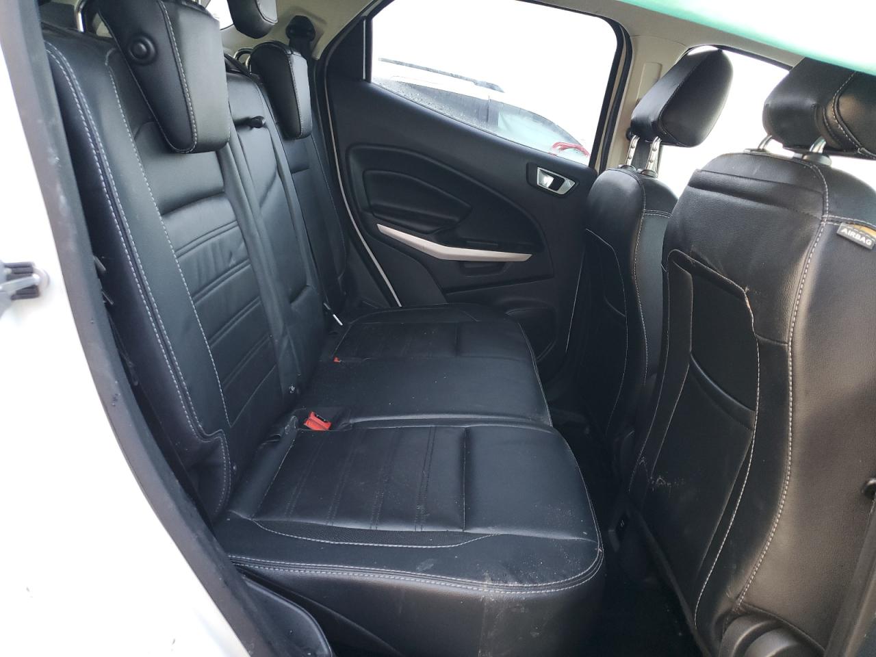 Ford EcoSport Titanium Image 8