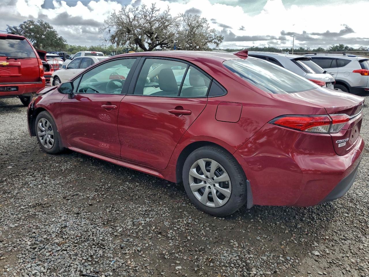 Toyota Corolla Le Image 2