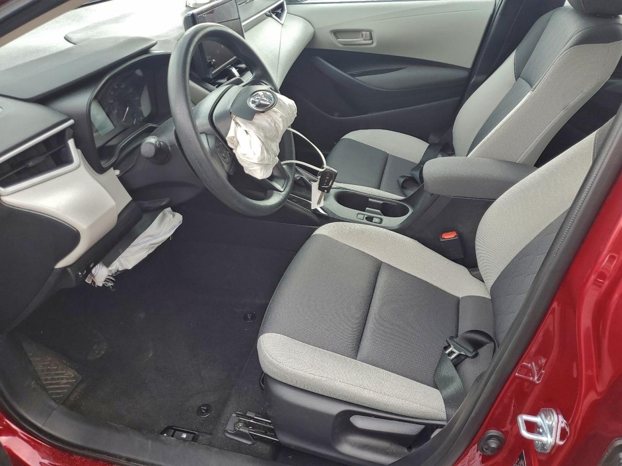 Toyota Corolla Le Image 12