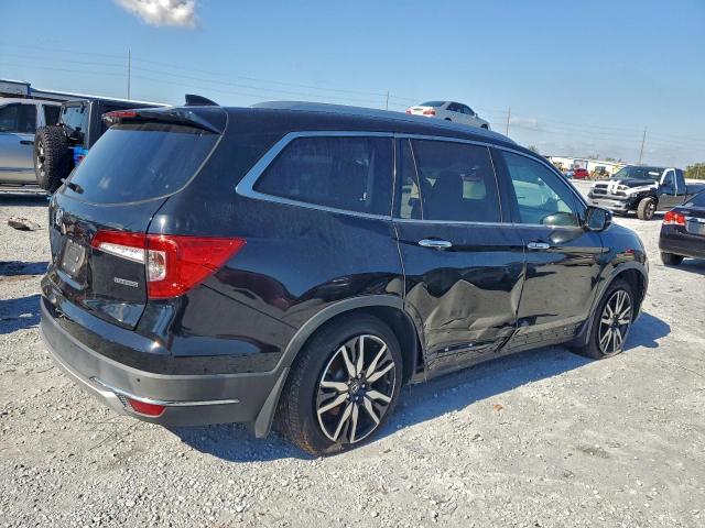 Honda Pilot Touring Image 2