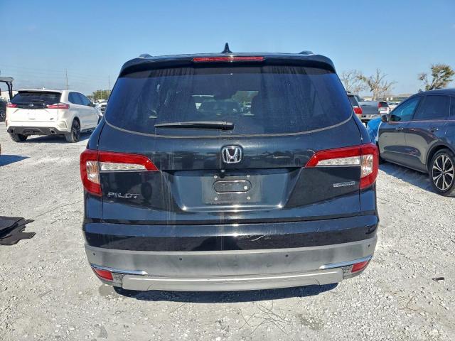 Honda Pilot Touring Image 4