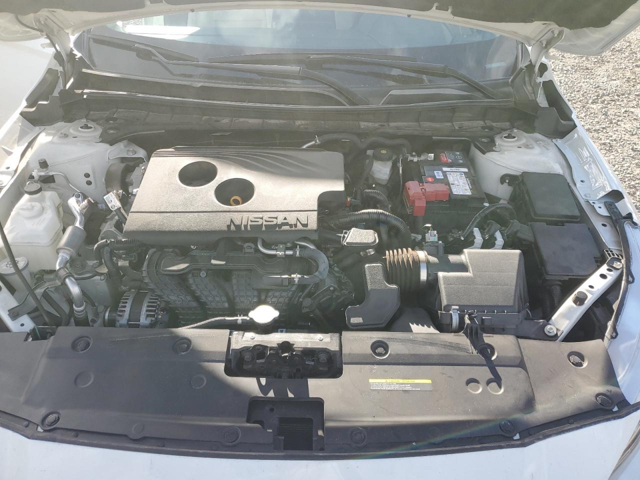 Nissan Altima S Image 9