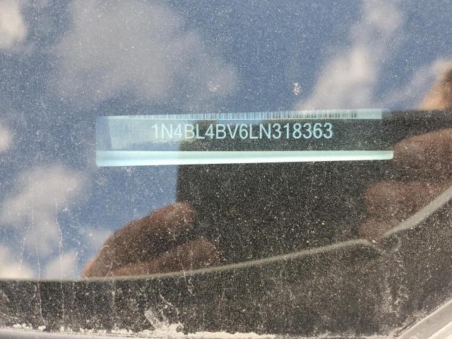 Nissan Altima S Image 6