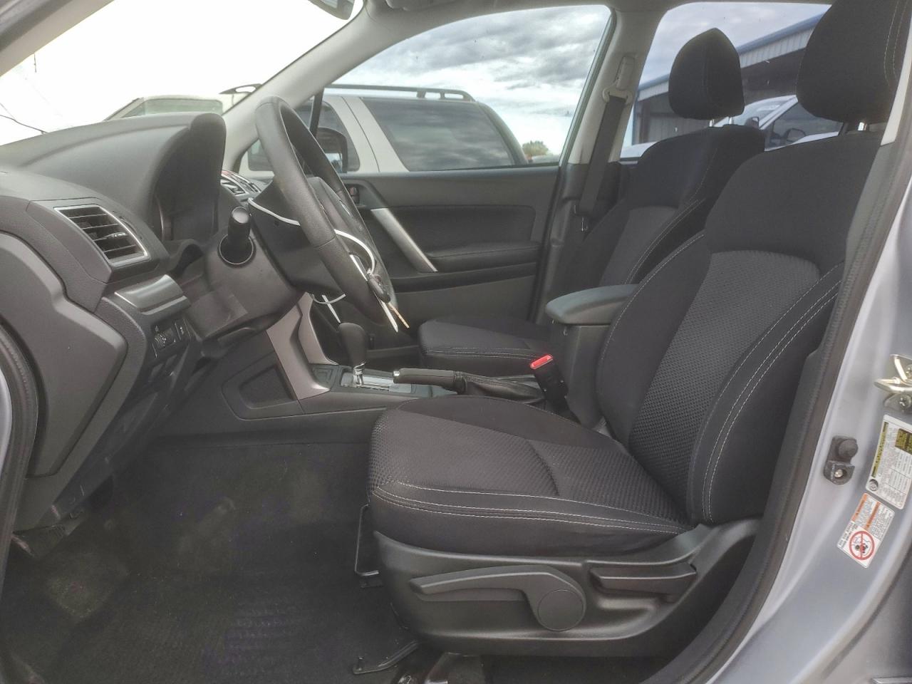 Subaru Forester 2.5i Image 2