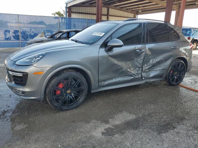  Salvage Porsche Cayenne
