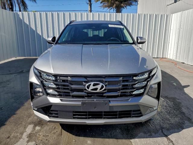 Hyundai TUCSON Sel Image 9