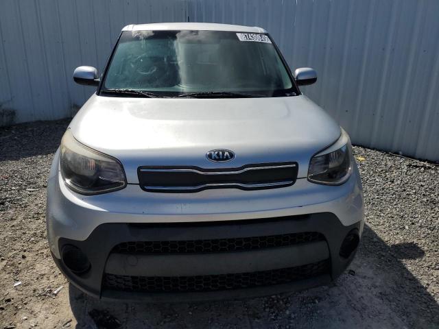 Kia Soul Image 3