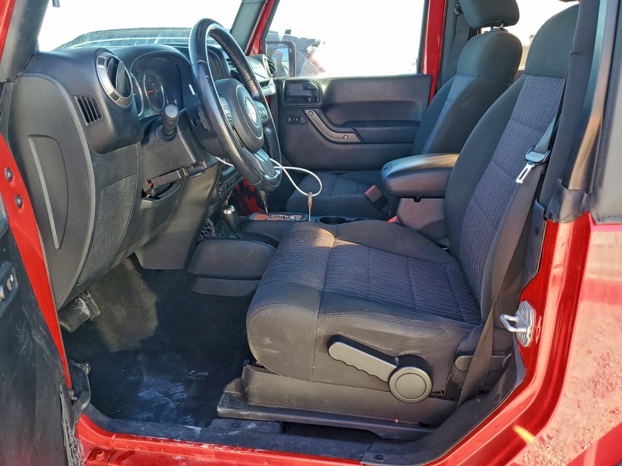 Jeep Wrangler Sport Image 12