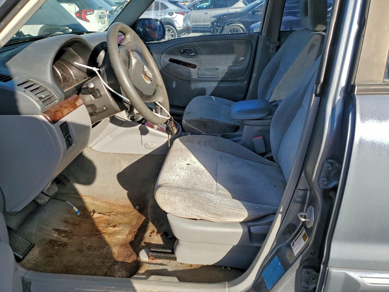 Suzuki XL7 Ex Image 2