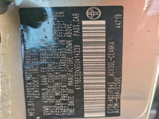 Toyota Camry Le Image 9