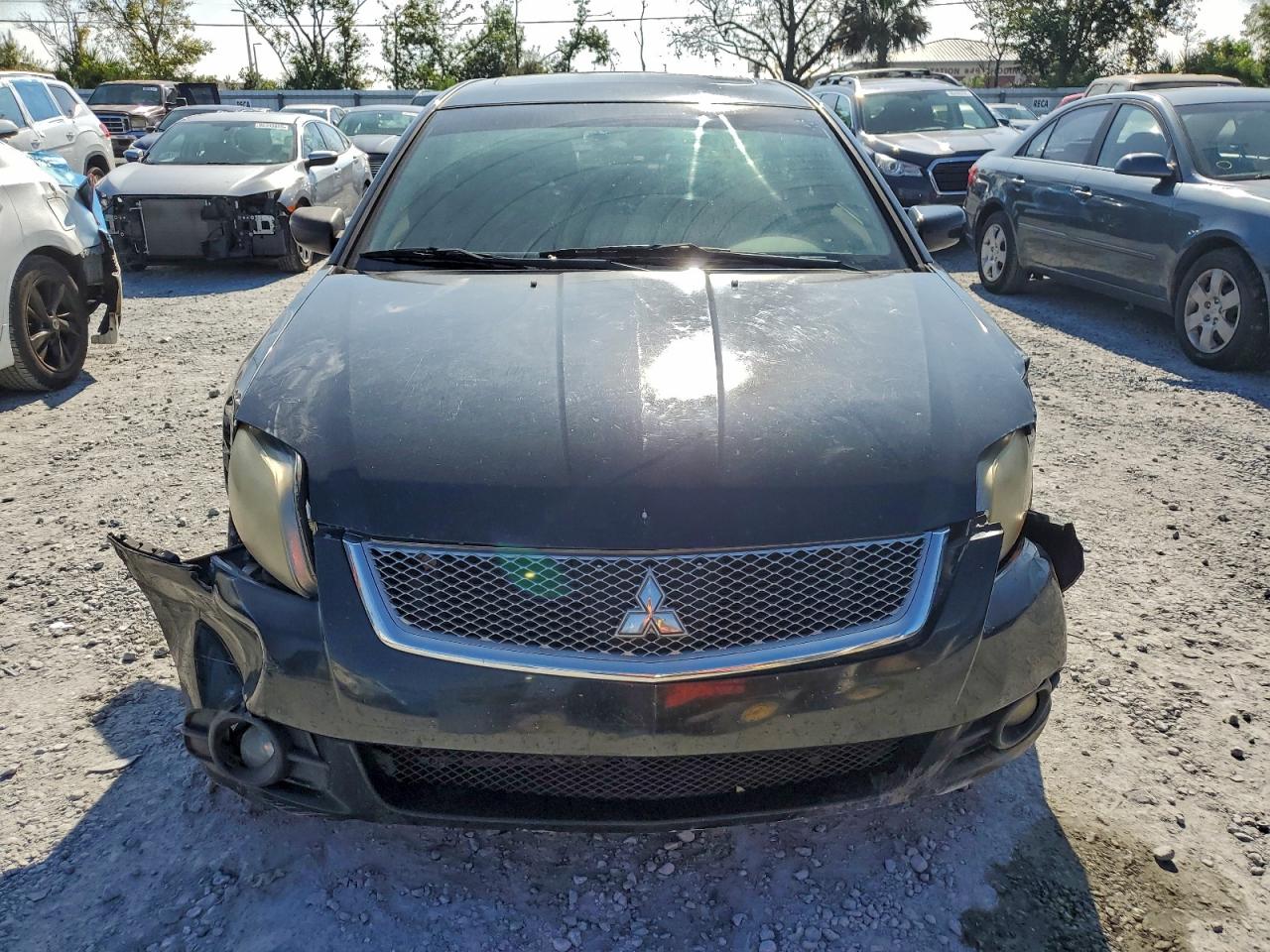 Mitsubishi Galant Es Image 11