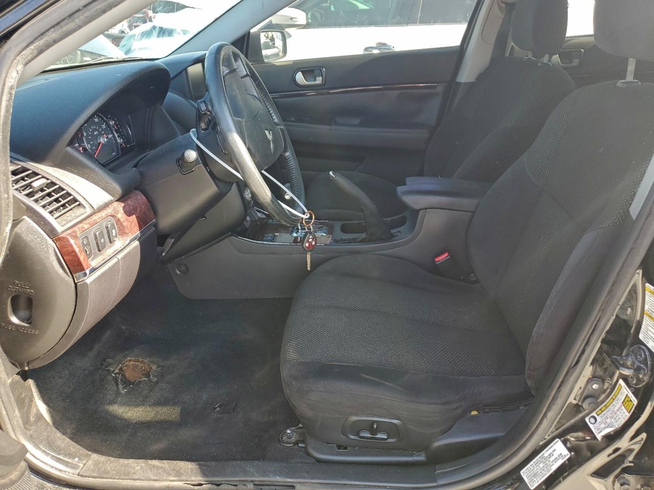 Mitsubishi Galant Es Image 5