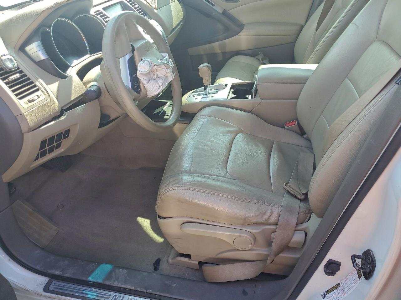 Nissan Murano S Image 12