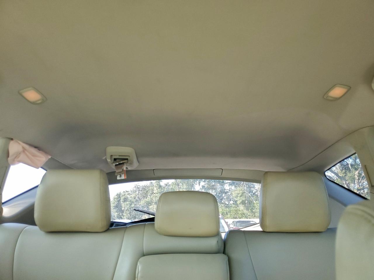 Nissan Murano S Image 7