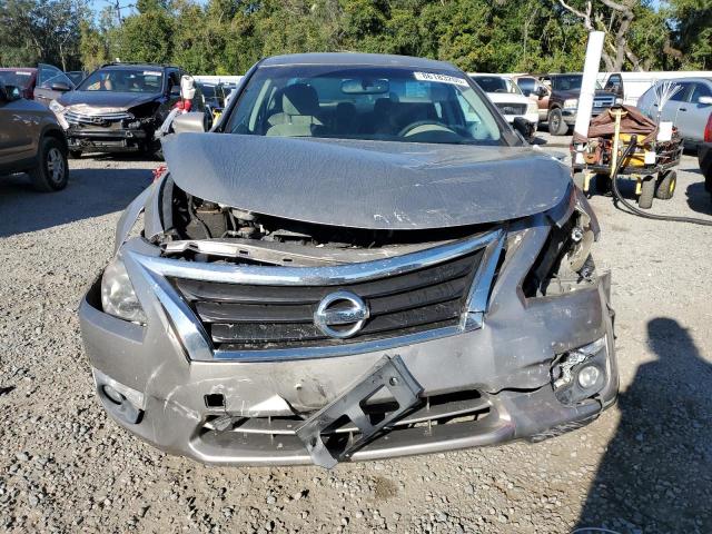 Nissan Altima 2.5 Image 12