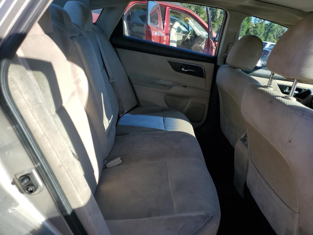 Nissan Altima 2.5 Image 8