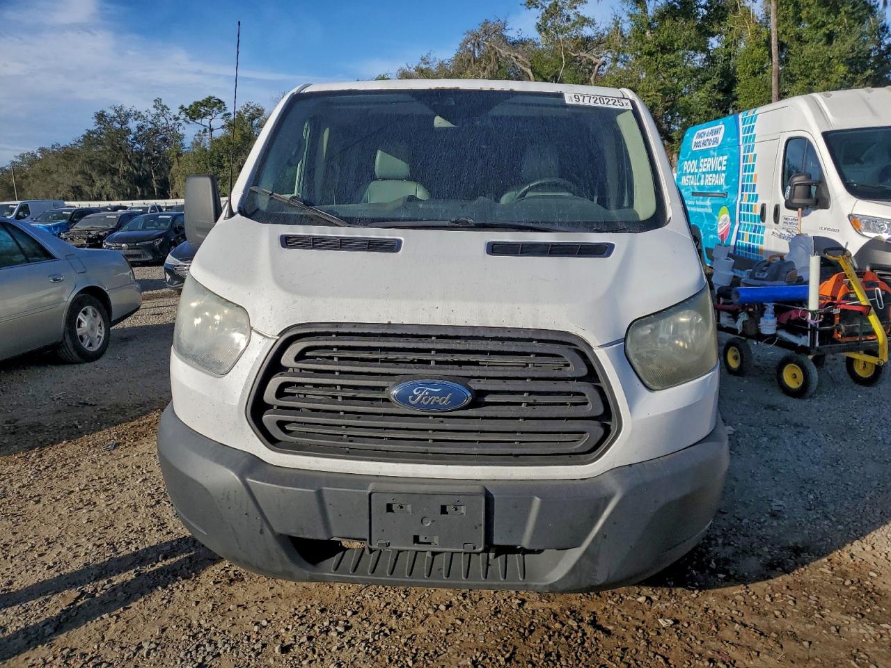 Ford Transit T-350 Image 4