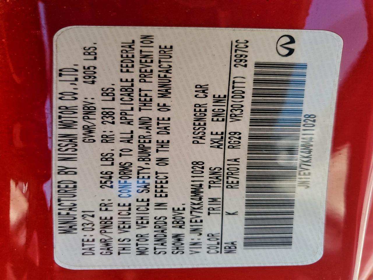 INFINITI Q60 Luxe Image 11