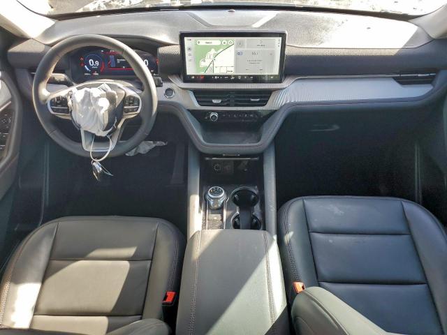 Ford Explorer Active Image 12