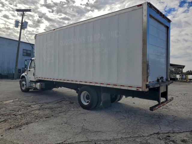 Freightliner M2 106 Medium Duty Image 3