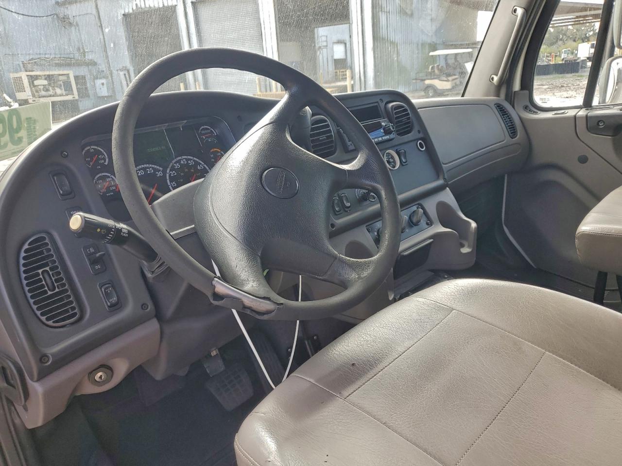 Freightliner M2 106 Medium Duty Image 6