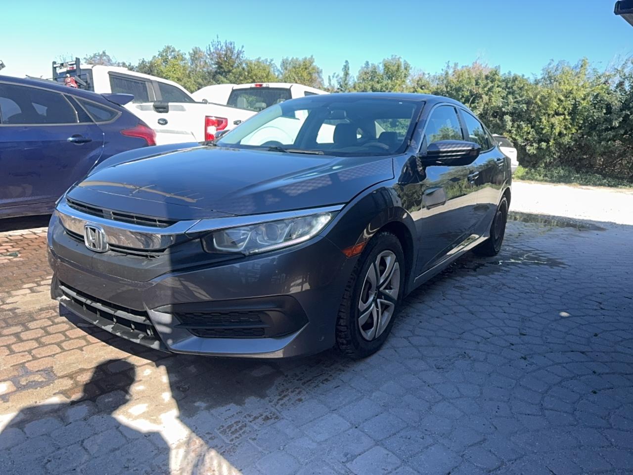 Honda Civic Lx Image 2