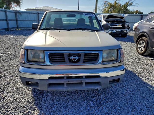 Nissan Frontier Xe Image 3