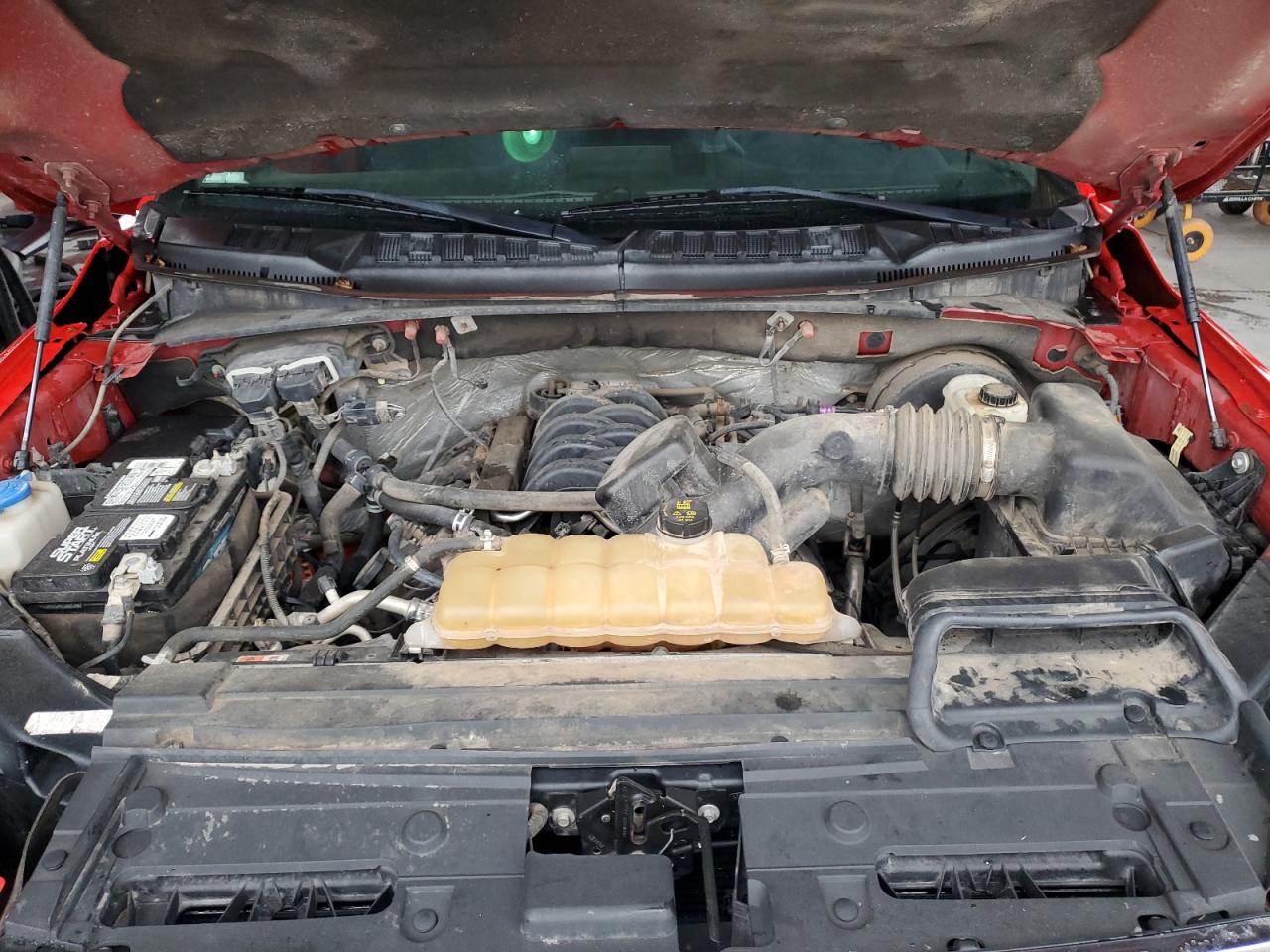 Ford F-150 Supercrew Image 2