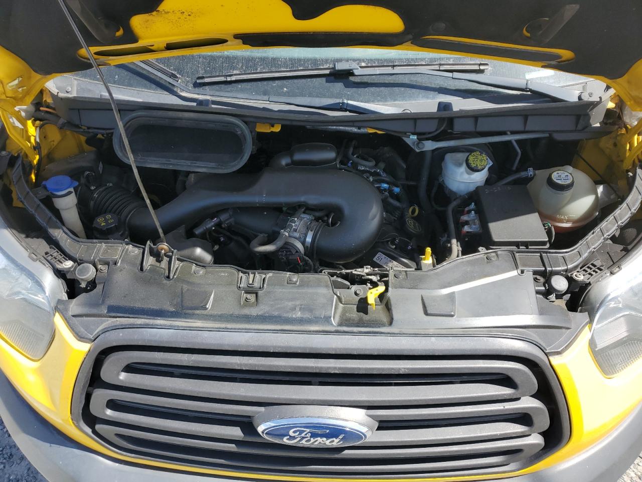 Ford Transit T-250 Image 10