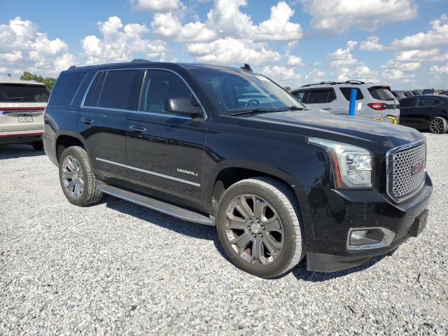 GMC Yukon Denali Image 3
