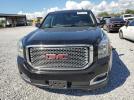 GMC Yukon Denali Image 2