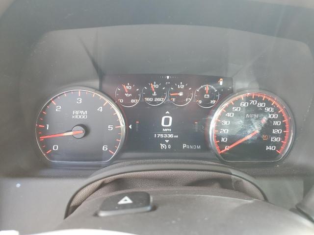 GMC Yukon Denali Image 12