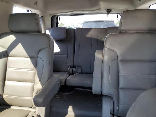 GMC Yukon Denali Image 8