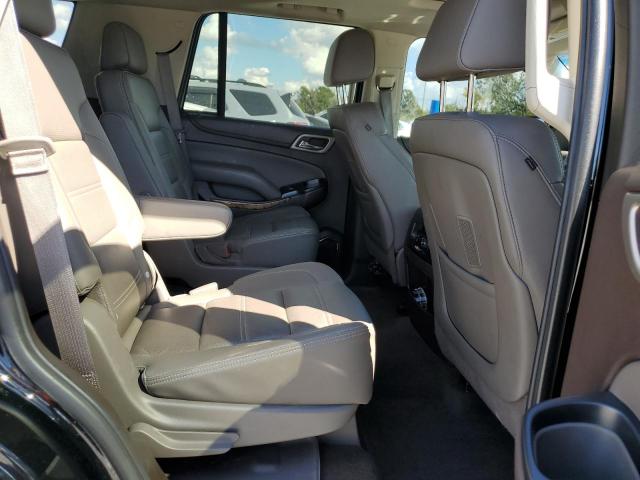 GMC Yukon Denali Image 10