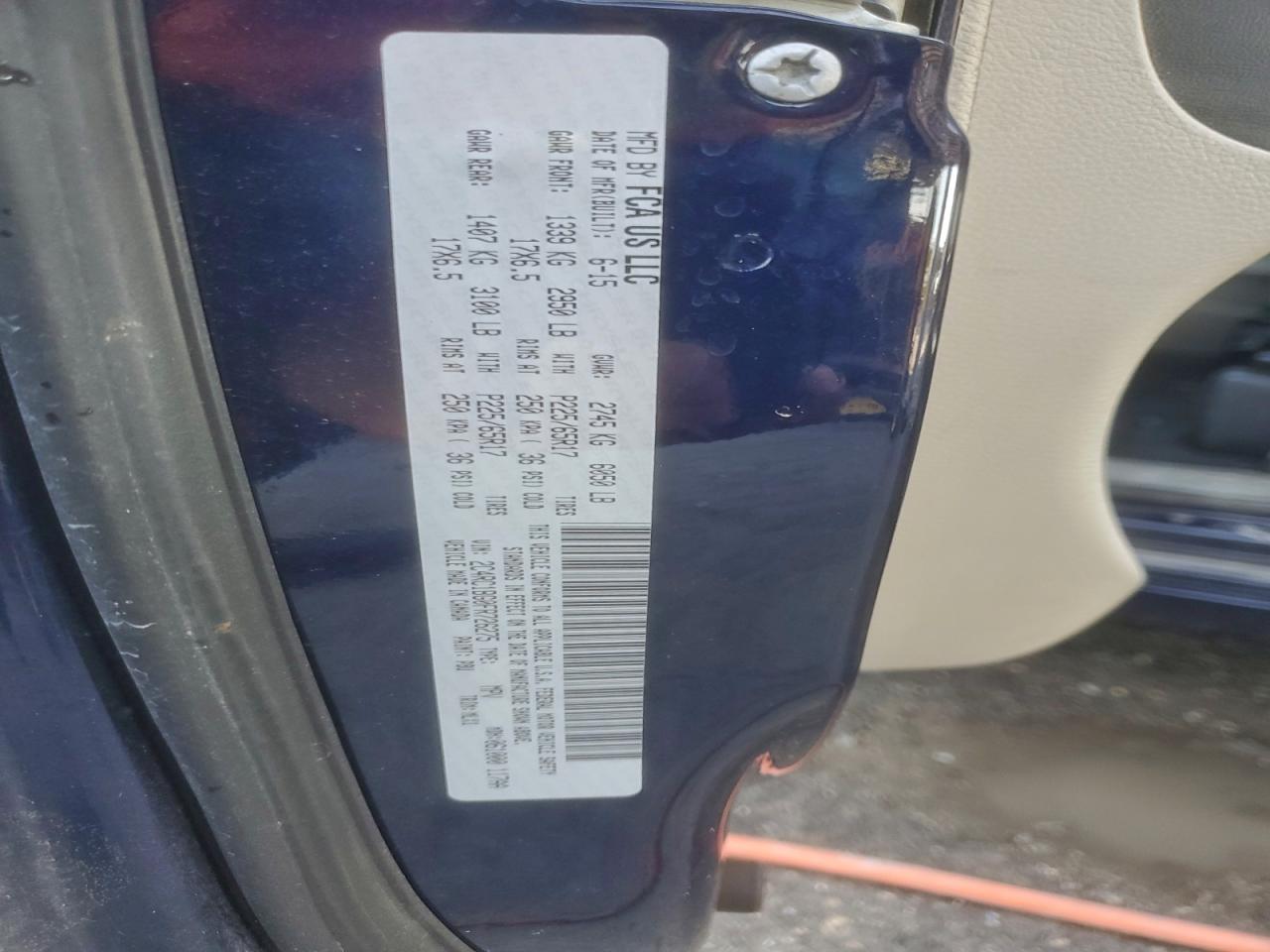 Chrysler Minivan Touring Image 13