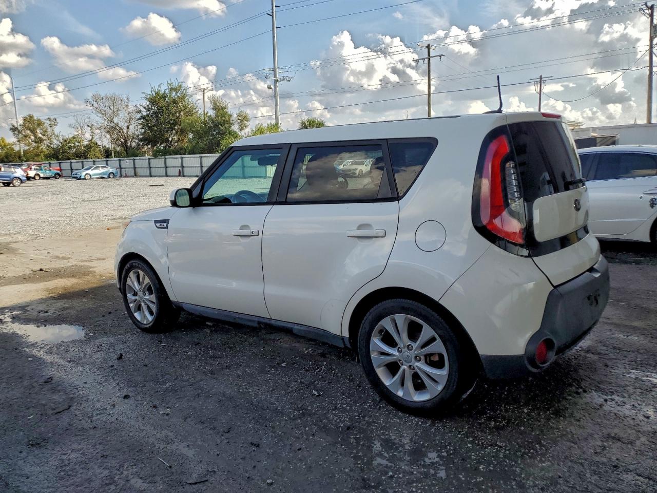 Kia Soul + Image 5