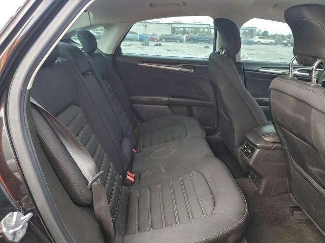 Ford Fusion Se Image 8