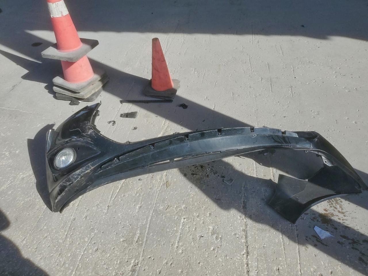 Hyundai VELOSTER Turbo Image 2