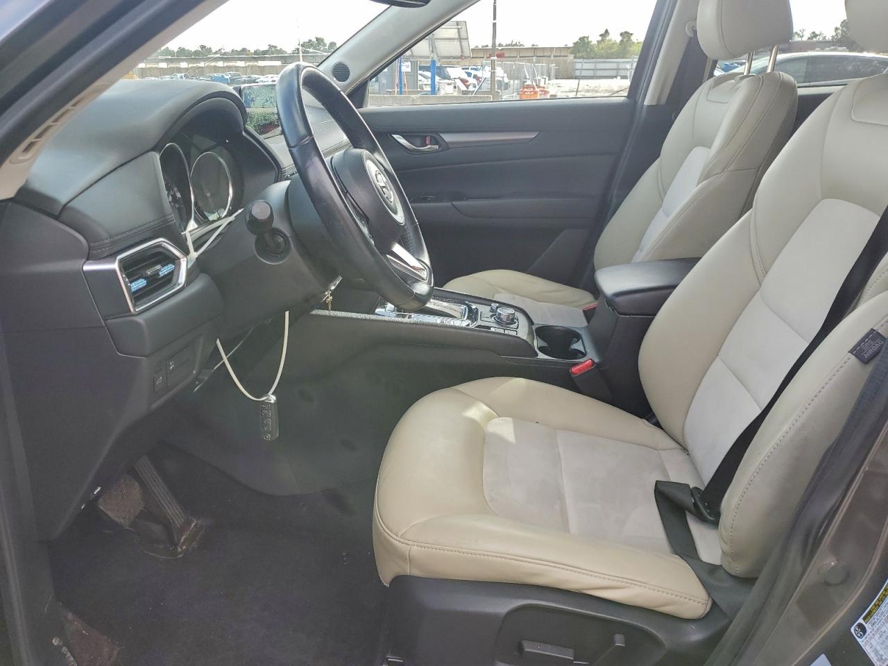 Mazda Cx Touring Image 4