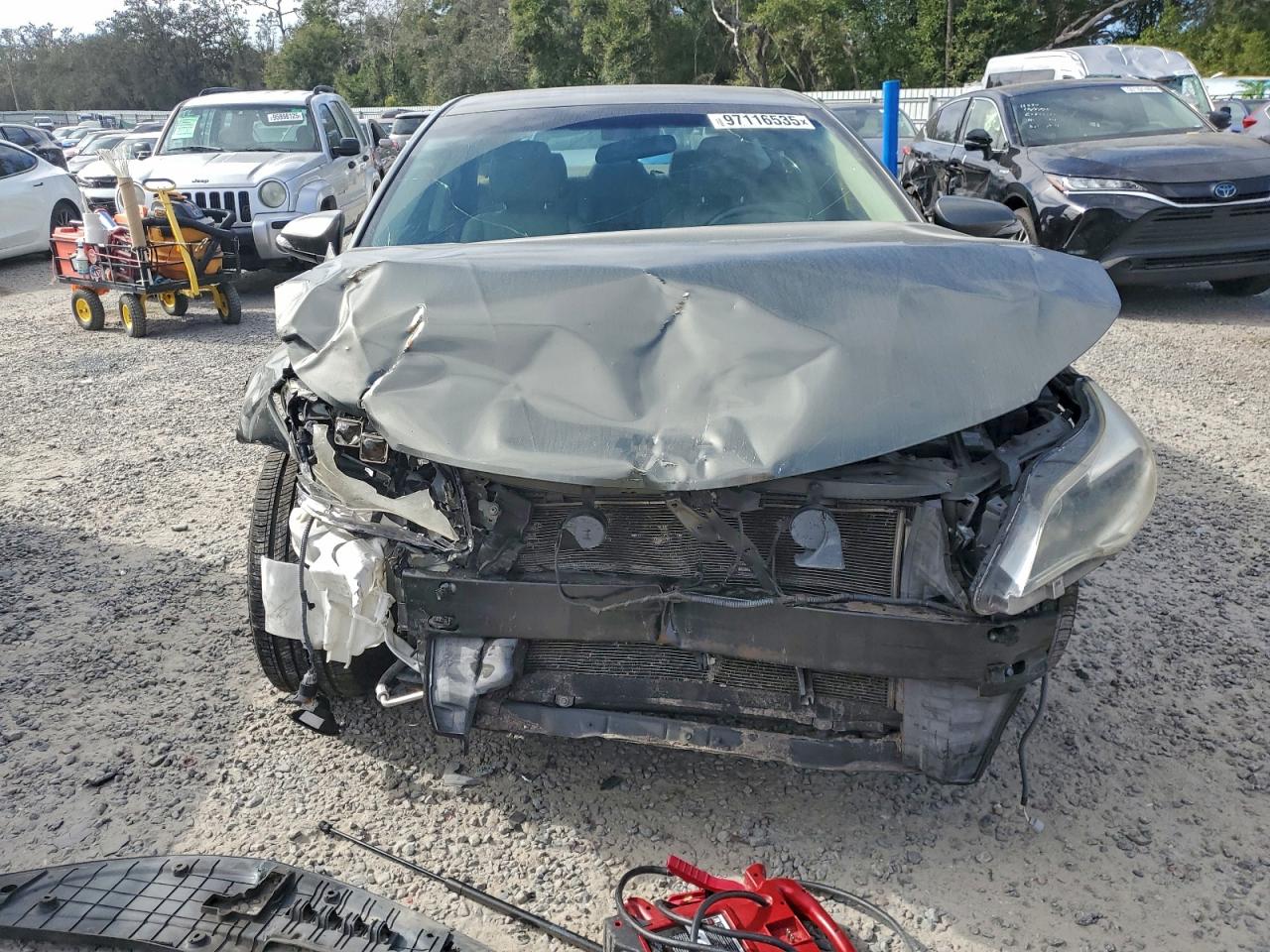 Toyota Avalon Base Image 12