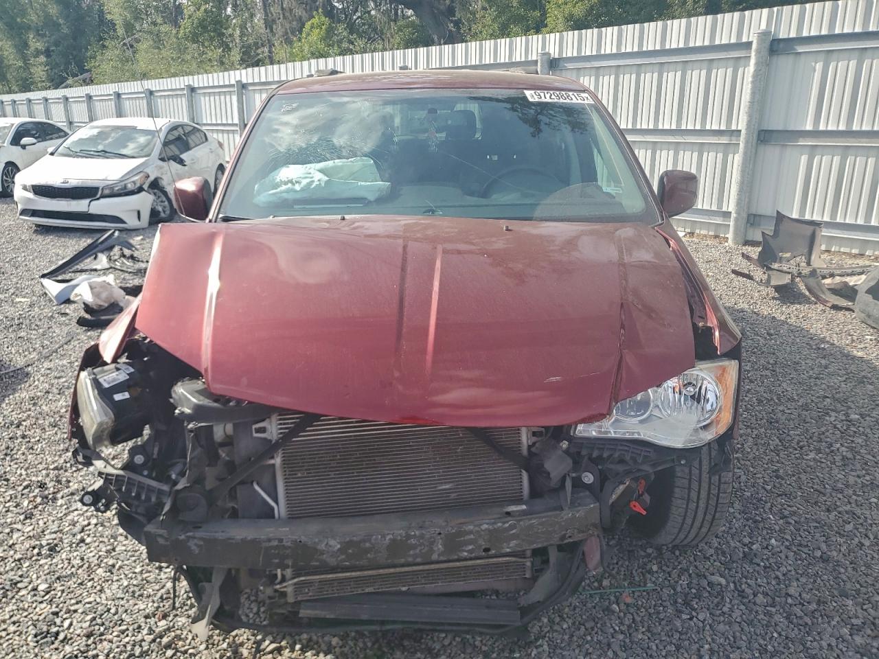 Dodge Caravan Sxt Image 8