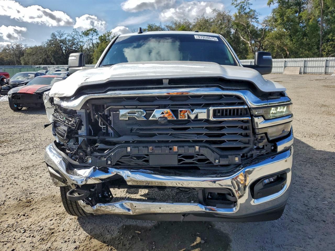 Ram 2500 Tradesman Image 2