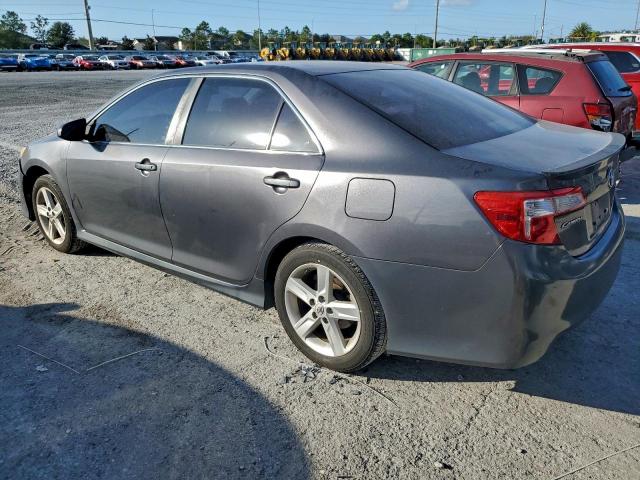 Toyota Camry L Image 6
