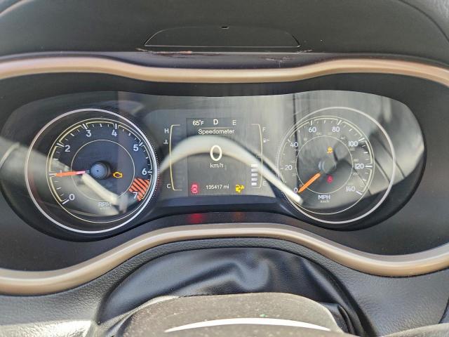 Jeep Grand Cherokee Sport Image 8